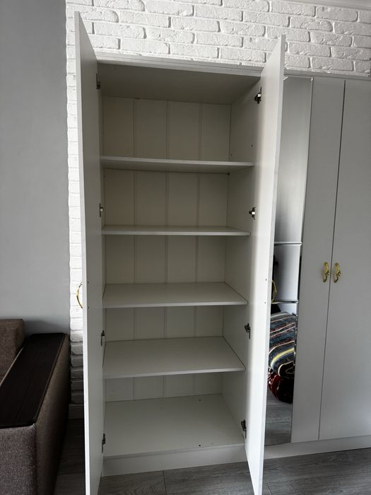 Продам шкаф для спальни