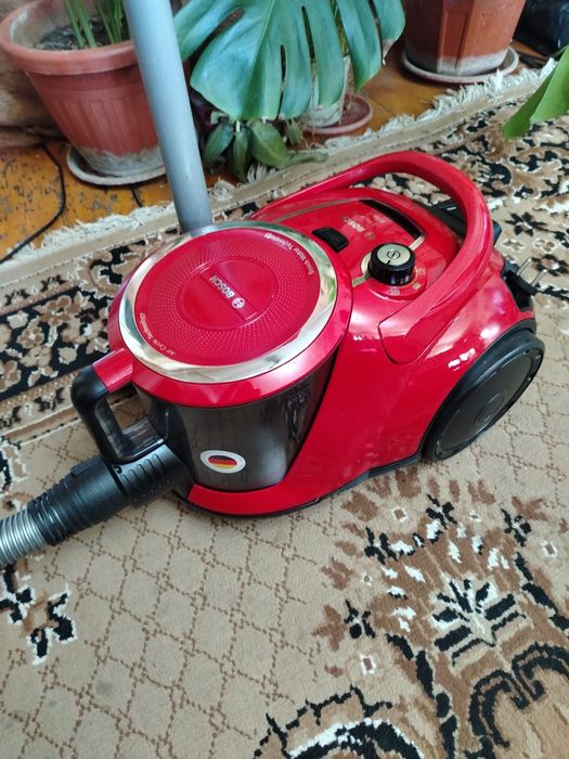 Пылесос БОШ220в оригинал