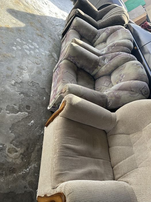 Продам кресло ..