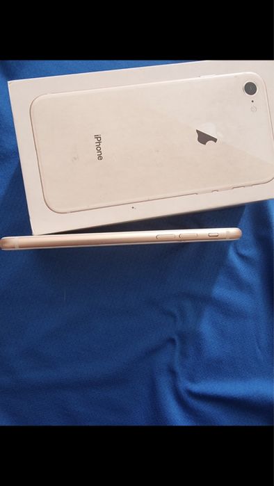 айфон 8 идеал 64,все родное