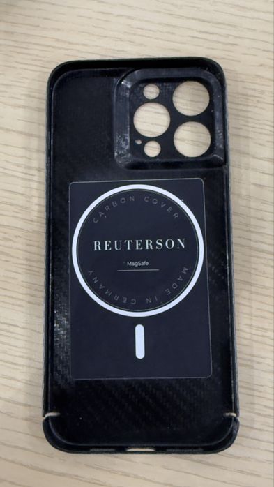 Iphone 16 pro max Carbon case