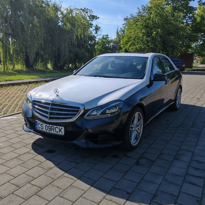 MERCEDES-BENZ E-Class