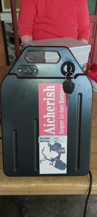 Baterie Scuter Acumulator 60v-20Ah+Încărcător