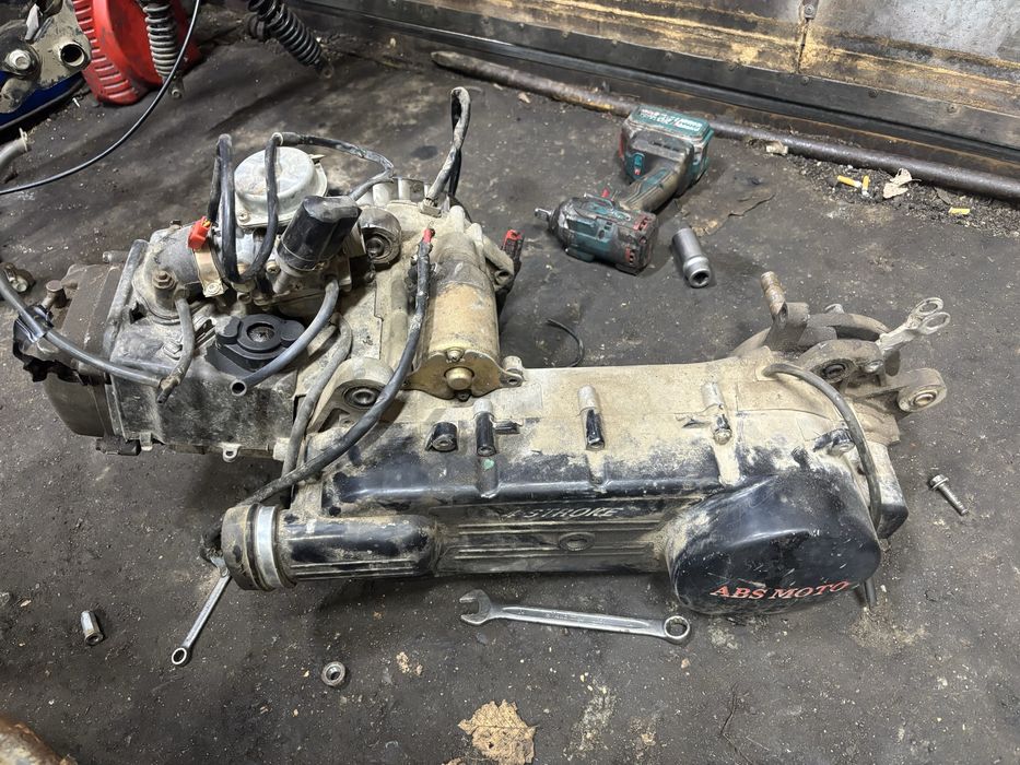 Продам мотор от самурая 150сс