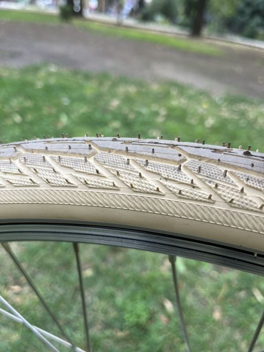 Нов 28 цола електрически алуминиев велосипед с 7 скорости чисто нов