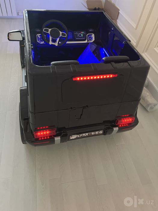 Продаётся детский электромобиль Mercedes G class