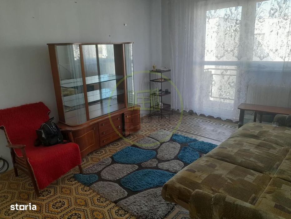 Apartament 3 camere de vanzare   strada  13 decembrie  Fagaras jud. Br