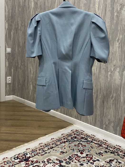 Продам костюм б/у