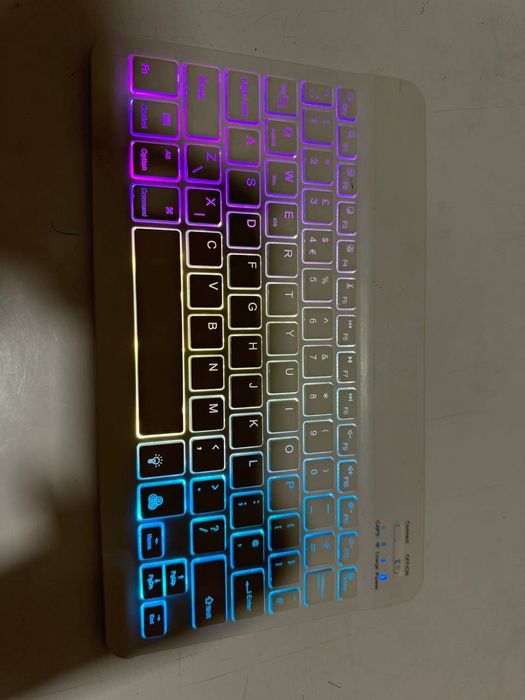 беспроводная клавиатура