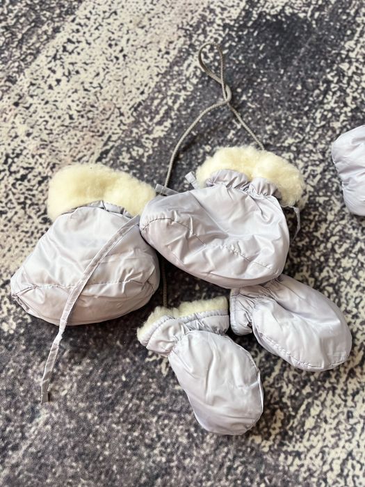 Продам детский комбинезон трансформер