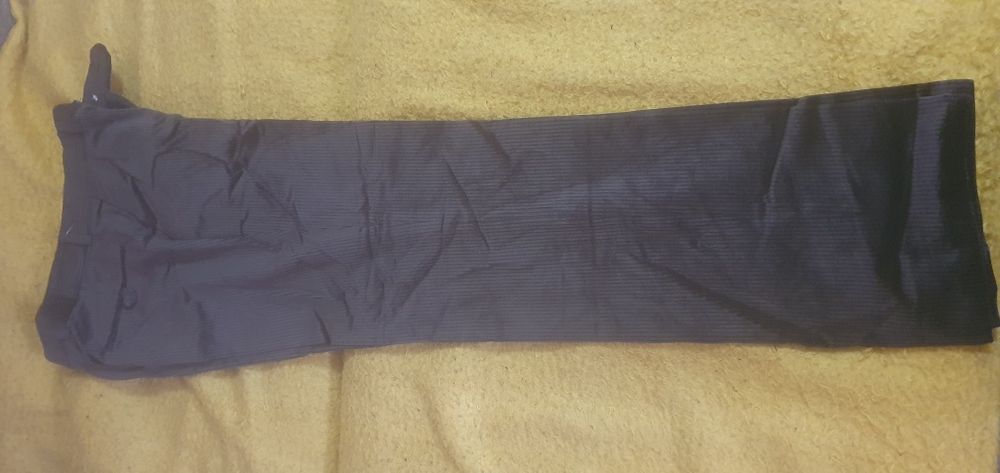 Pantalon bărbătesc măsura 44
