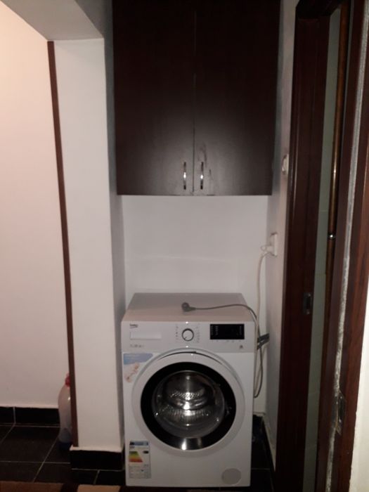 Închiriez apartament cu 3 camere