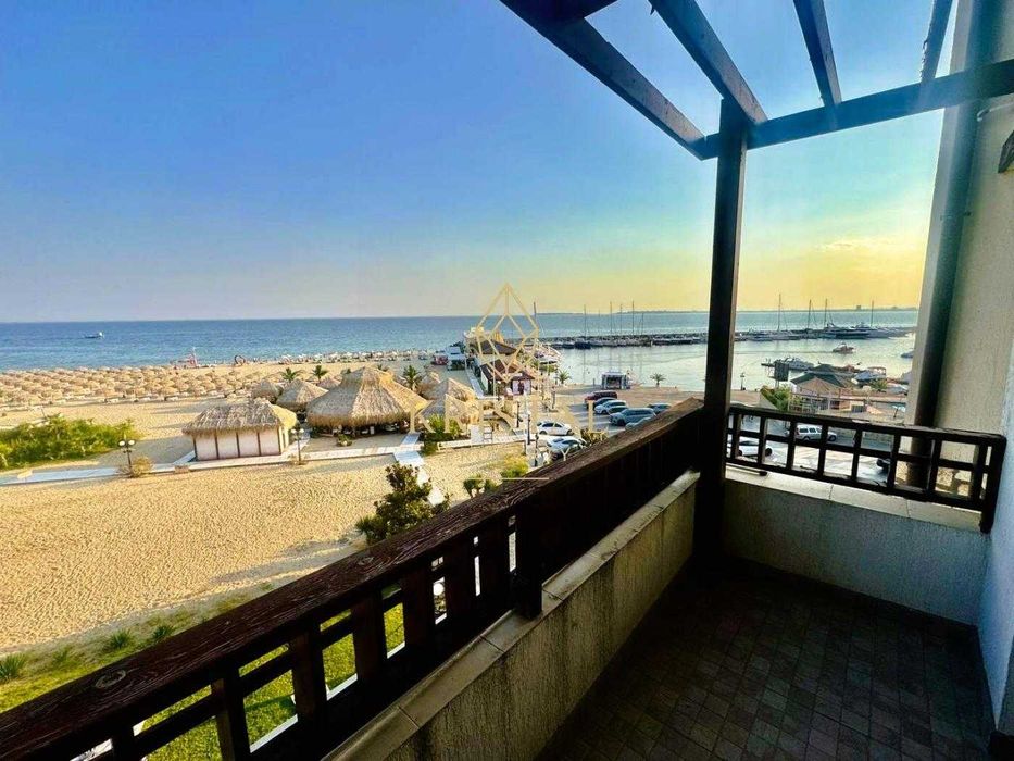 Продава се Тристаен апартамент в Свети Влас - 72 кв.м за 1488 €/кв.м - Снимка #16