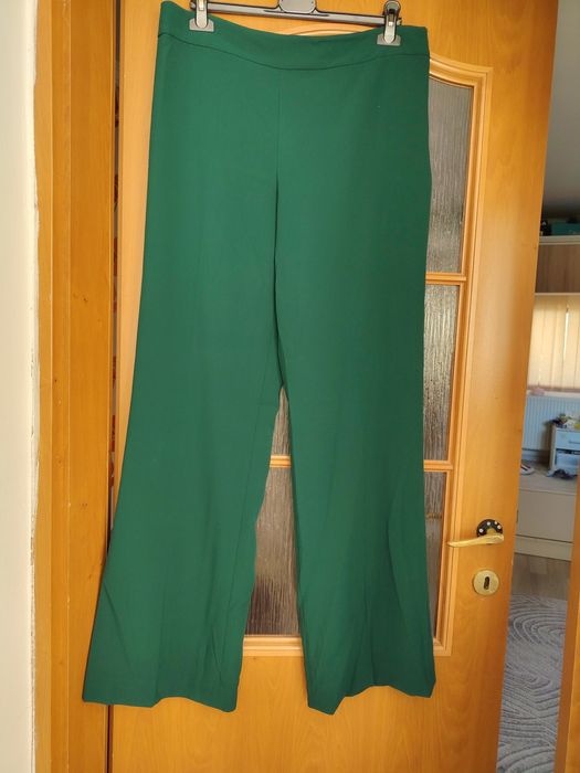 Pantaloni Zara mărimea XL
