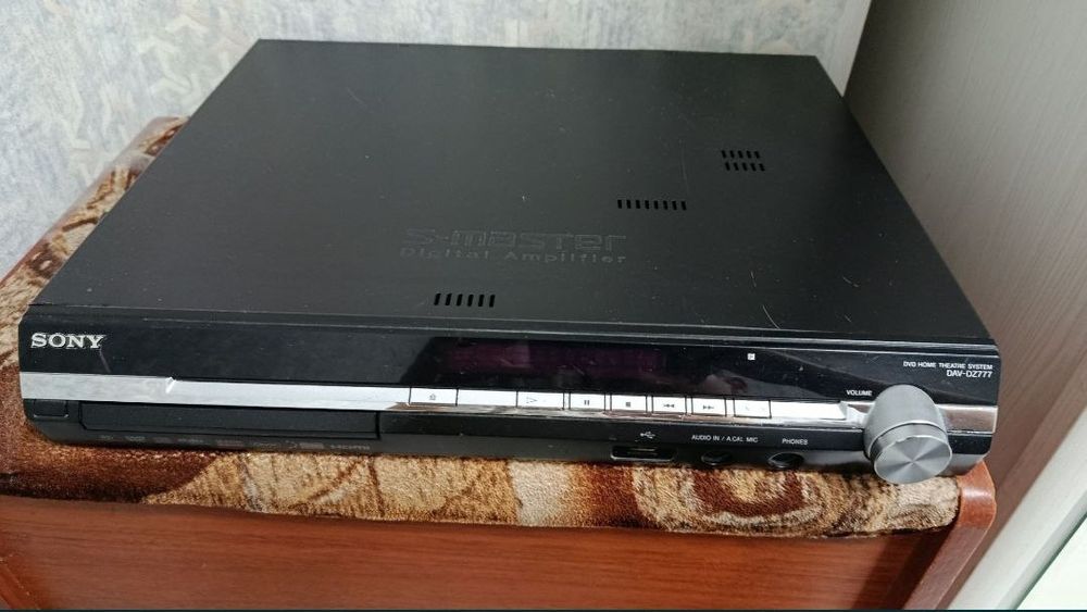 Домашний кинотеатр Sony DAV-DZ777 (DVD/HDMI/USB