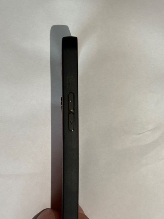 Husă Velante Officiale Iphone13