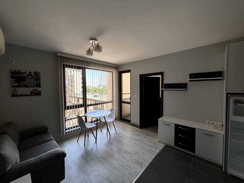 Дава се под наем Двустаен апартамент в Пловдив, Тракия - 45 кв.м за 300 € - Снимка #2