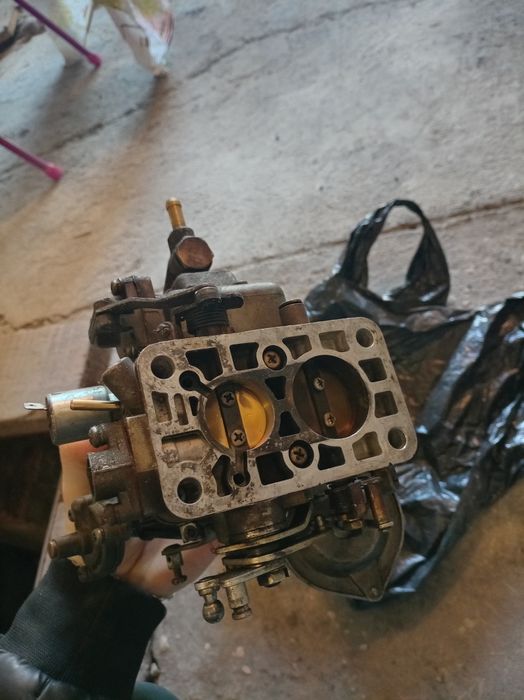 Продам карбюратор от ваз 2107