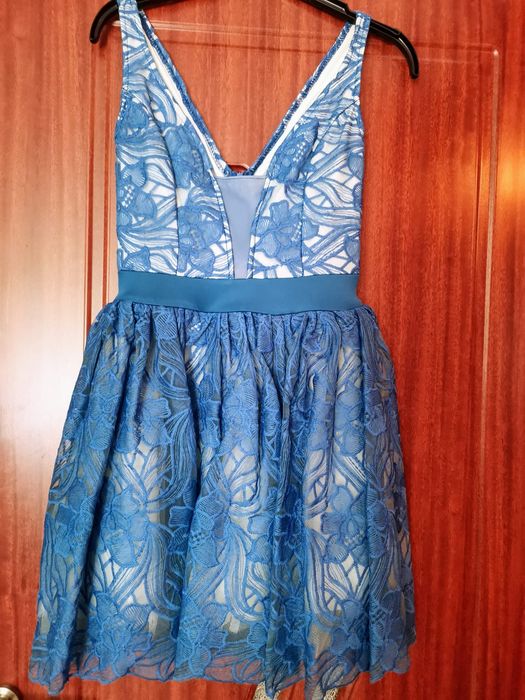 Rochie eleganta  damă mărimea S stare foarte bună