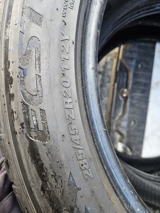 Гуми 285/45/20 дот22