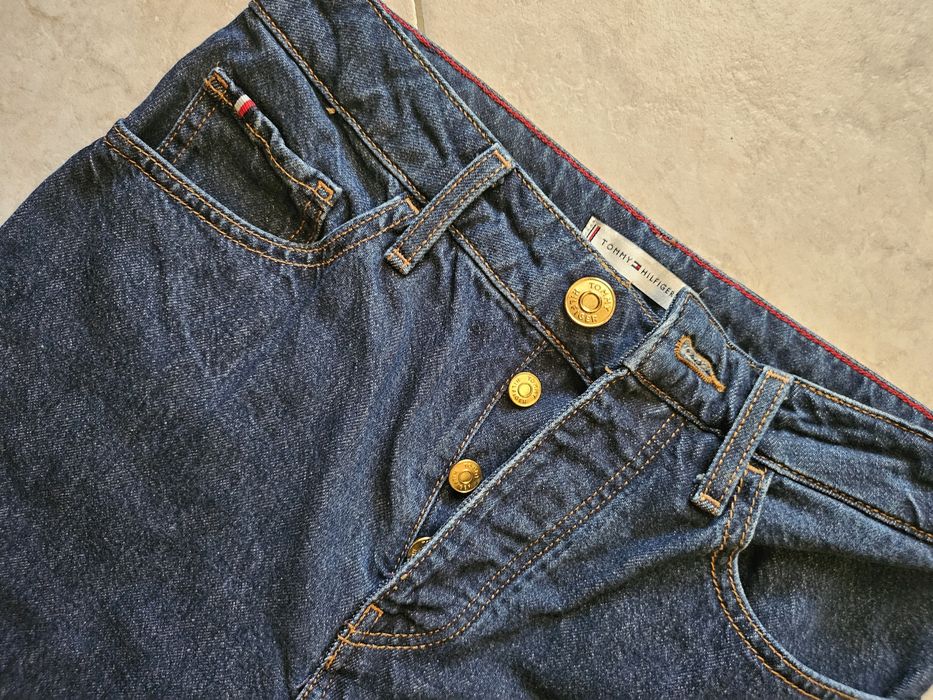 Дънки Tommy Hilfigler