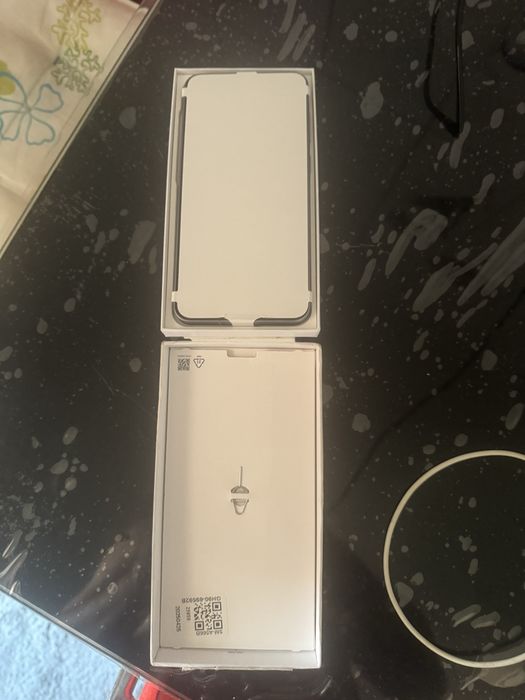 Samsung A56 nou nefolosit