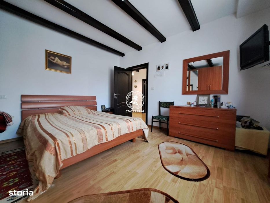 Vila de vanzare, Hermeziu