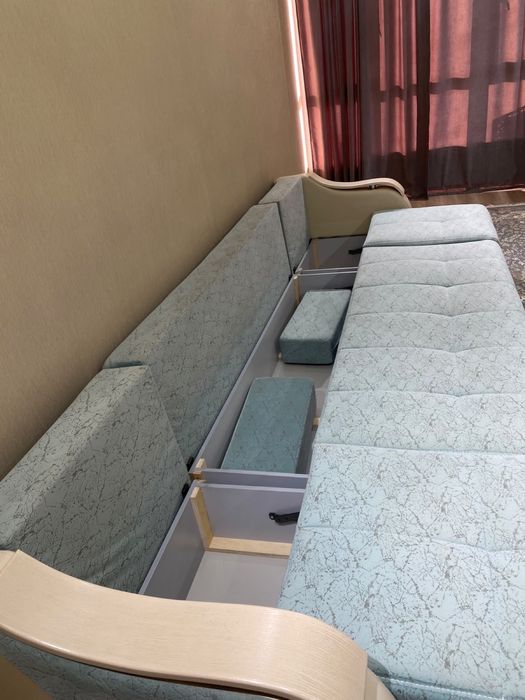 Диван для гостиной