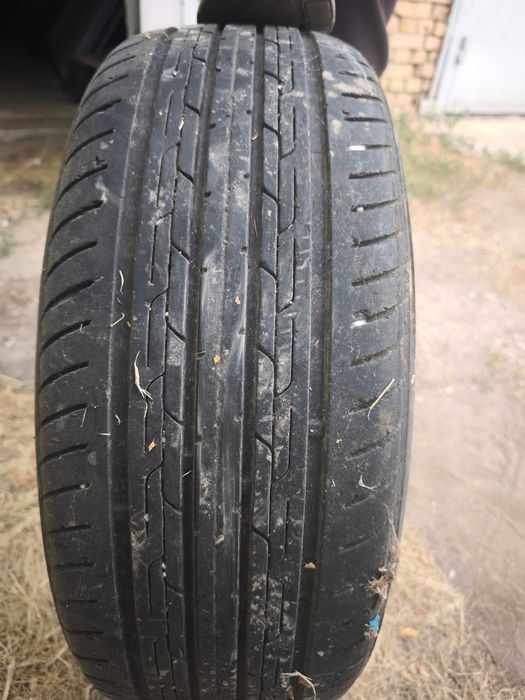 Продам шины на Subaru