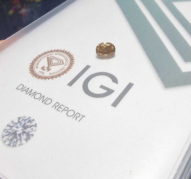 Diamant natural 1.51 ct Fancy Intense Yellowish Orange–certificat IGI