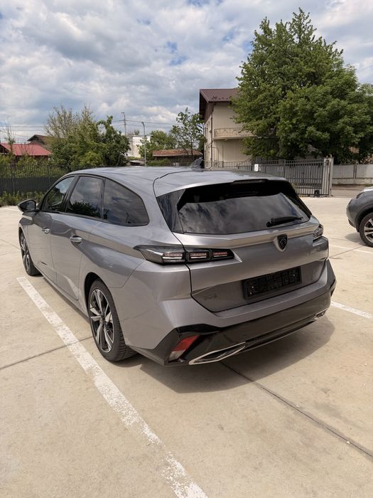 Peugeo 308 2022 -08