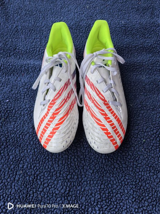 Професионални бутонки Adidas 42 2/3  predator42 номер