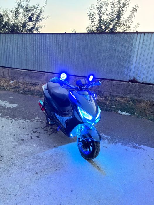 Benalli  180 cc M8