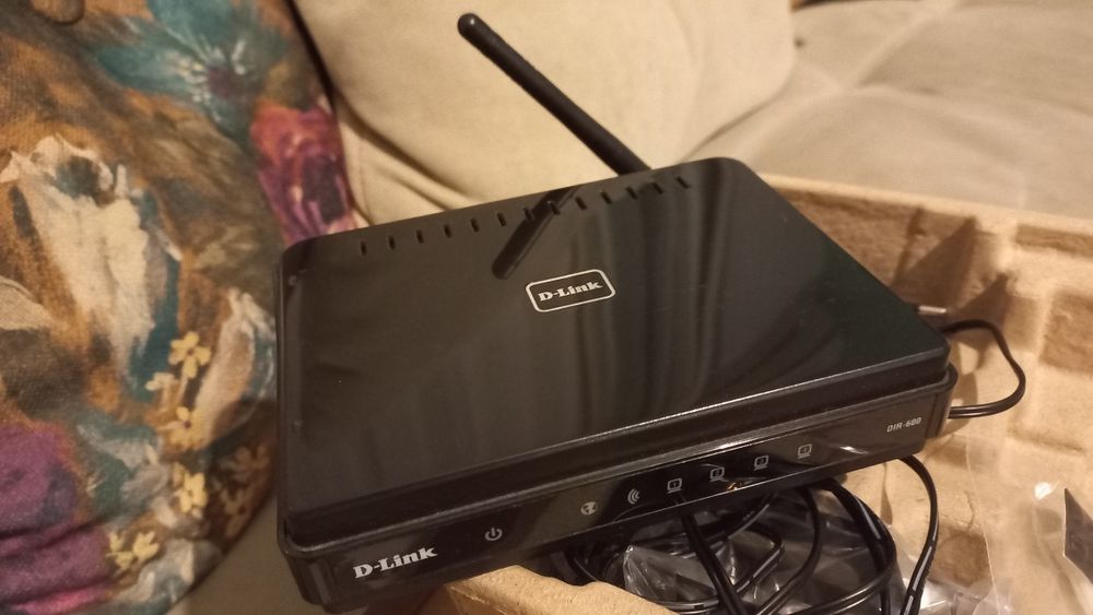 Router D-Link wireless N 150 DIR-600