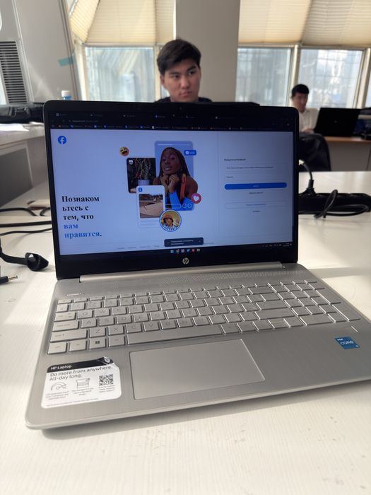 продам hp ноут laptop 15