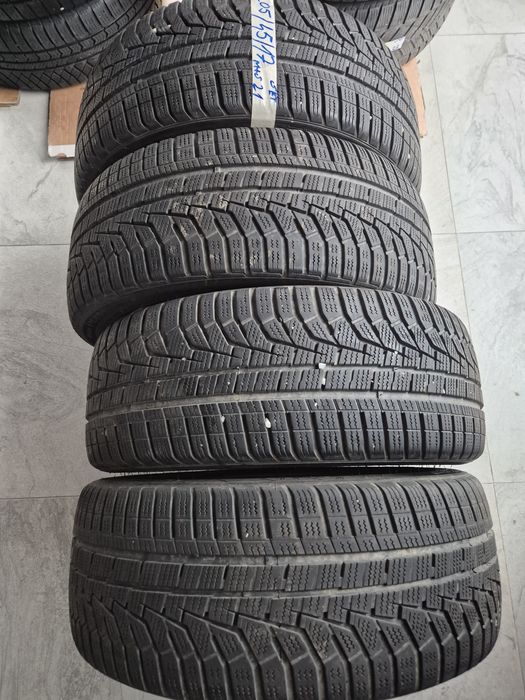 Vând cauciucuri 205/45/17 M+S set complet imp Germania