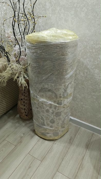 иранский ковер НОВЫЙ !