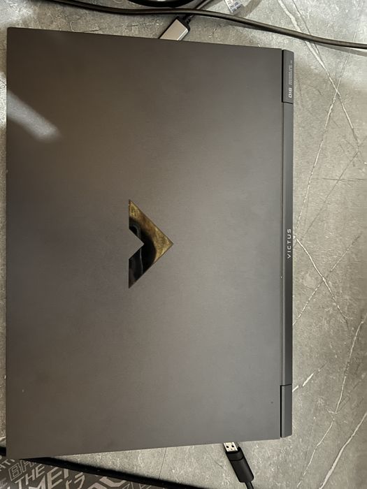 Ноутбук HP victus