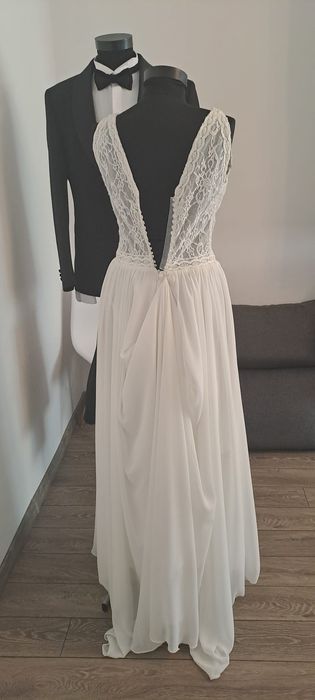 Rochie de mireasa La Jeune Mariee în stil grecesc  și Costum mire