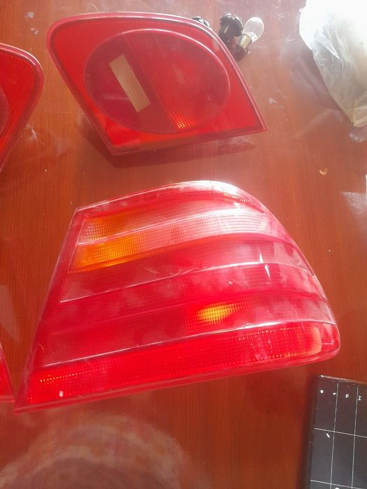 Mercedes-Benz 2110 Farasi