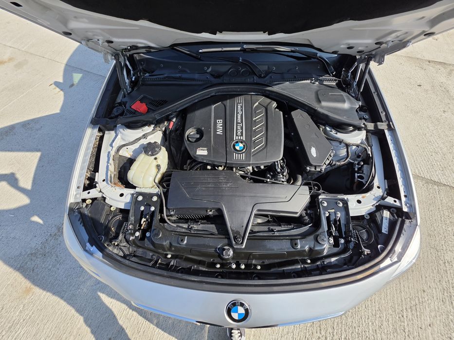 BMW Seria 3 GT 318d 185CP 2014