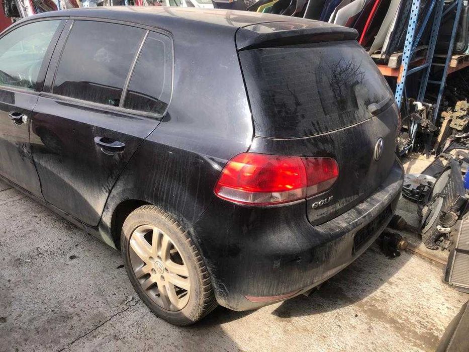 Dezmembram Volkswagen Golf 6 2.0 CBD