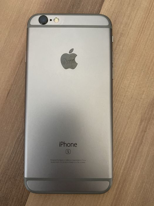 iPhone 6s состояние отличное