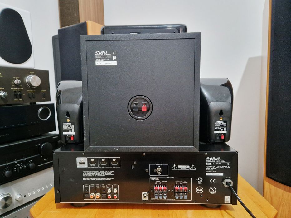 Yamaha HTR-2064 + Sistem Yamaha  5.1 – NS-B20 + NS-SWP20