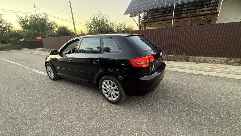 AUDI A3 Sportback 2011 — imagine 2
