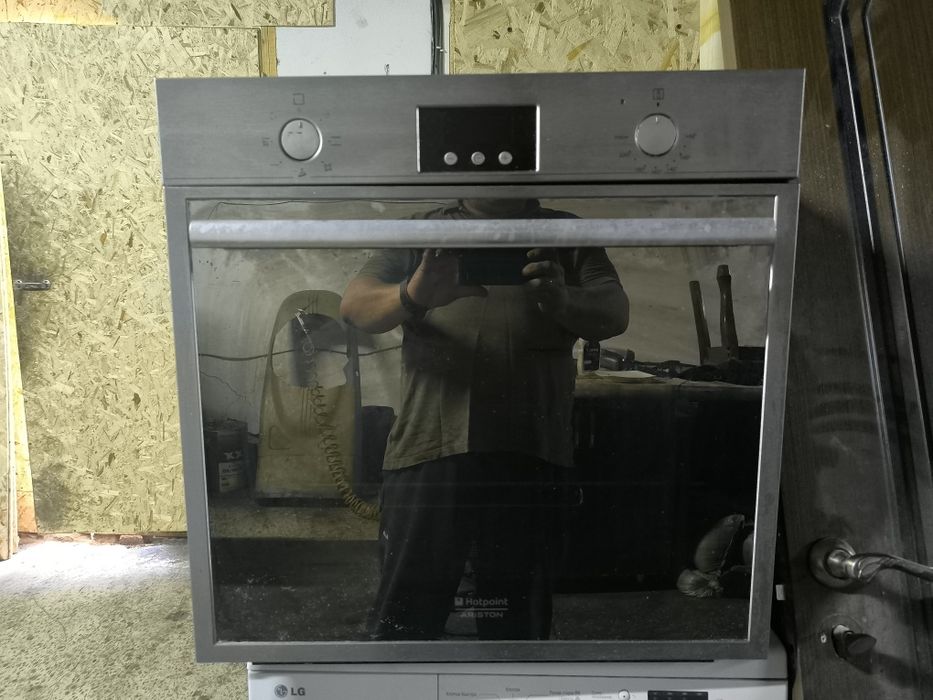 Духовой шкаф Аристон