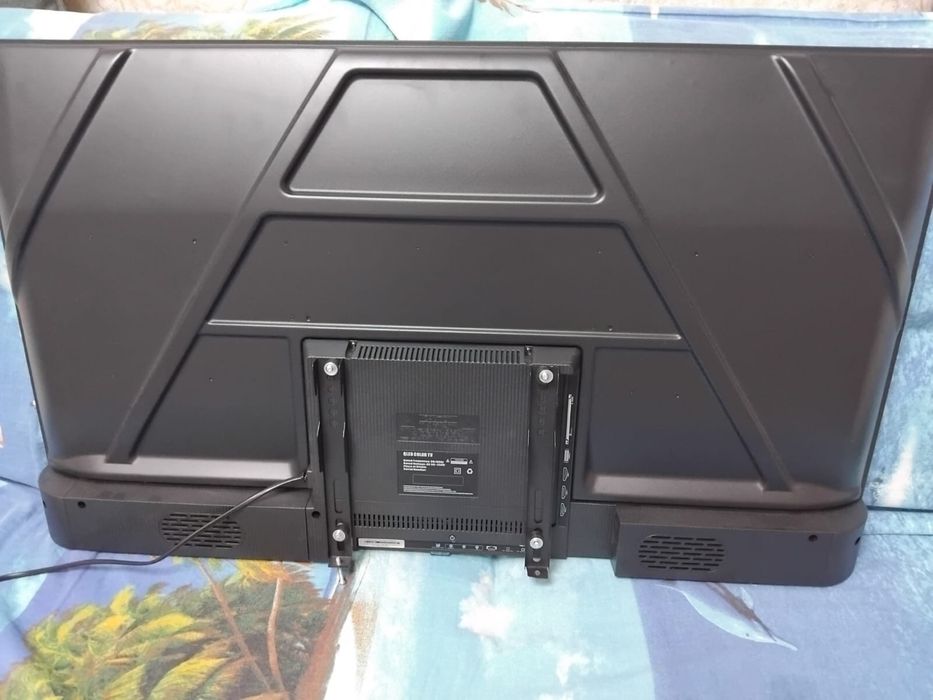 Продам телевизор