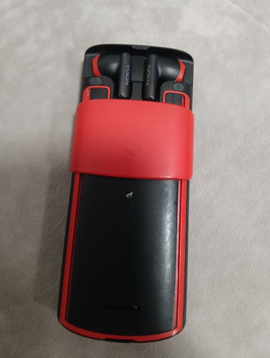 Nokia 5710 XpressAudio