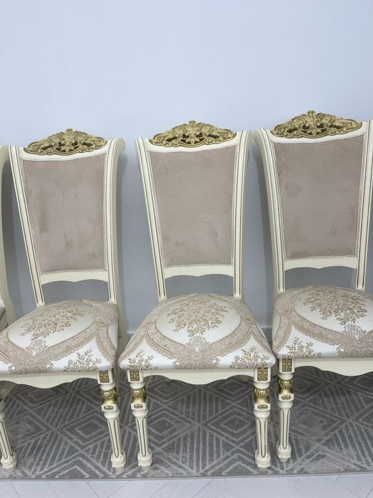 Стулья деревянные 12 штук