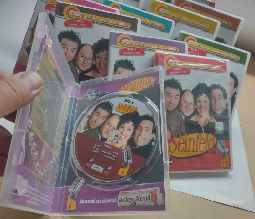 Seinfeld 12 DVD colectia Adevarul sezonele 1 – 3